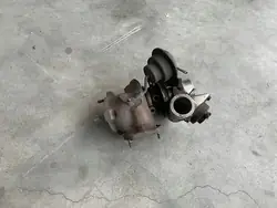 VOLVO 2.0 T Turboahtaja 8627989