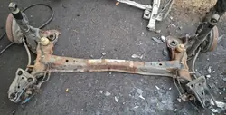 Viga de eje trasero CITROEN C3 II 15r - OEM Usado