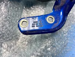 Audi Q7 II elektrisk bagageluckfäste vänster OEM 4M0827299C