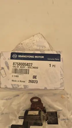 Soupape SsangYong OEM 8758005822 - État Utilisé