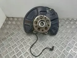 Mercedes-Benz E W212 2010 Framhjulnav A2044211220