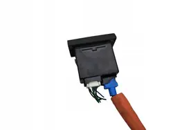 Prise USB/AUX OEM 96120C0100 pour Kia Ceed