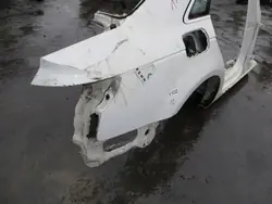 Audi A4 B9 bakre höger kvartsstänkskärm OEM c/1102