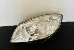 Farol Esquerdo para Skoda Fabia 2 Pré-Facelift AFL