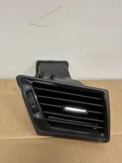 BMW X1 E84 höger instrumentbräda ventilationsgall OEM 9258363