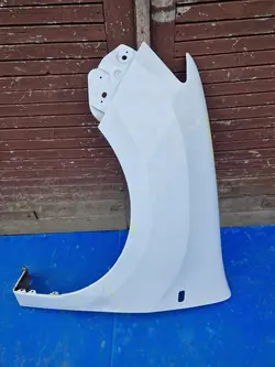 Vänster Framskärm Dacia Sandero II 2012>