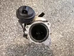 Soupape EGR Audi OE 038129637C - État Utilisé