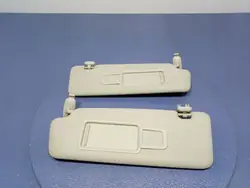Audi Q5 I 8R Aurinkosuojat OEM 8K0857551-8K0857552