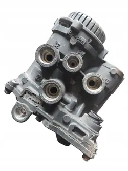 WABCO Ohjausventtiili OEM 4802040020 - Käytetty