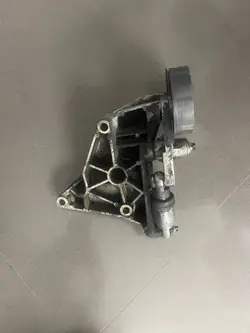Opel Astra G II monteringsfäste OEM 9202480