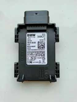 BMW Tutkasensori Moduuli OEM 5A84CF7 - Käytetty