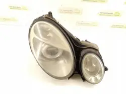 Phare Droit Mercedes-Benz E W211 A2118200261