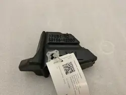 Toyota RAV4 XA50 framskärmsisolering OEM 5315642030