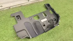 BMW X3 G01 Nedre instrumentbräda täckning vänster OEM 9363463