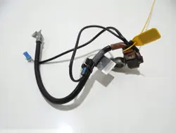 Negatiivinen napakiinnike OEM 6970680 BMW E60:lle