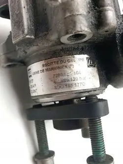 Pompe de direction Audi A6 S6 C5