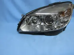 Linker Mercedes W204 Bi-Xenon Scheinwerfer Europa
