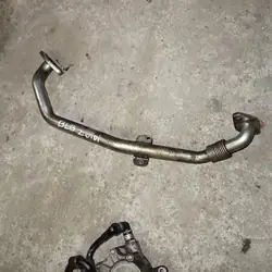 AUDI A4 B7 A6 C6 2.0 TDI Tubo EGR 03G131521K