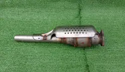 Katalysaattori OEM 191131701J VW Golf II:lle