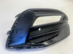 Rechte untere Frontstoßstangengitter OEM 5FA853666D9B9