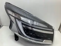 Phare droit RENAULT TRAFIC III FULL LED 260103799R