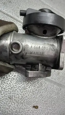 Soupape EGR OEM 01 pour Mercedes-Benz Classe A W168