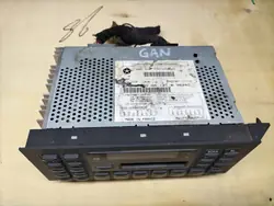 Radio d'origine Chrysler Voyager III OEM P04704345G