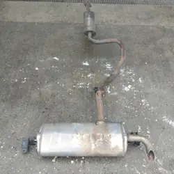 OEM PU19794 Silencieux Complet pour Nissan Qashqai