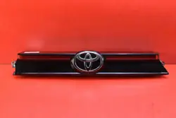 OEM 76801-0D760 Moldura Porta-Malas para Toyota Yaris Cross