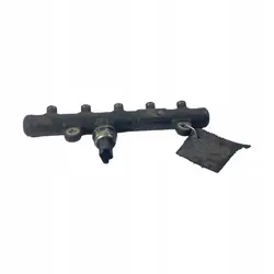 PEUGEOT 407 2.0 HDI Rampe d'injection 9654726280