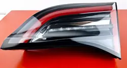 Tesla Model 3/Y Rechte Rückleuchte OEM 1502089-00-B