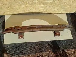 Renfort de pare-chocs avant Hyundai Terracan BHZ2475