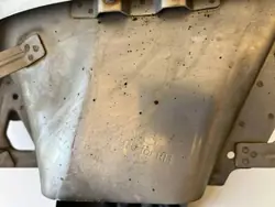 Volvo XC40 Pakoputken pää oikea OEM 31407970