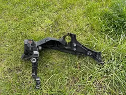 Linker Scheinwerferhalter Audi A4 B8 OE 8K0805607B