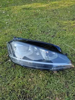 VW GOLF 7 VII FAROL DIREITO BI-XENON