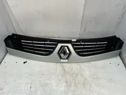 Renault OE 8200426365 Grill
