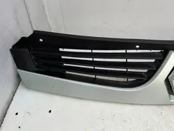 Renault OE 8200426365 Grill