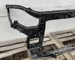 Reforço dianteiro OEM 64105-R0000 para Kia Carnival