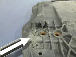 SKODA FABIA II 5J LIFT 1.6 TDI Protection Sous-Châssis 6R0825901A