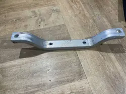 Mercedes-kiinnike OEM A2316190022 - Käytetty osa