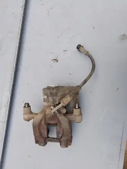 Bremssattel Links Hinten VW Passat B8 Skoda Superb III OEM