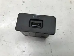 Chery Omoda 5 USB-portti OEM 703000140AA