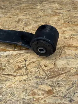 Bakfjädring OEM 01397192080 för Opel Movano C