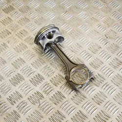 Audi A4 Kolv 1.8L 2010 06J198401F