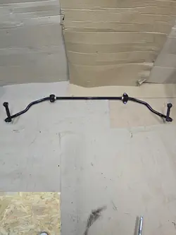Barra estabilizadora traseira BMW OEM 6870659 - Usado