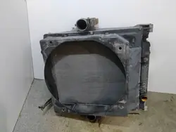 CHŁODNICA WODY INTERCOOLER OBUDOWA 41218267 Iveco Stralis