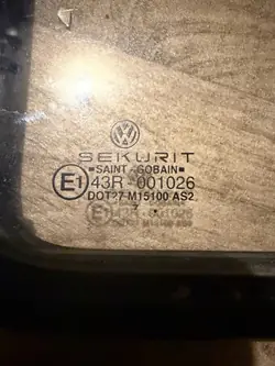 OEM SZYBA ŚCIANY GRODZIOWEJ VOLKSWAGEN TRANSPORTER T4 VW T4