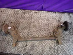 Viga do eixo traseiro Daewoo Nexia OEM Zawada-343413-
