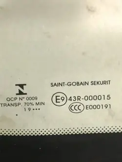 Vitre arrière gauche d'occasion OEM 43R000015 Peugeot 2008 II