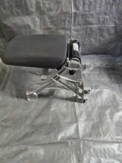 OEM 8W0864283E Keskikonsolin käsinoja Audi A4 B9